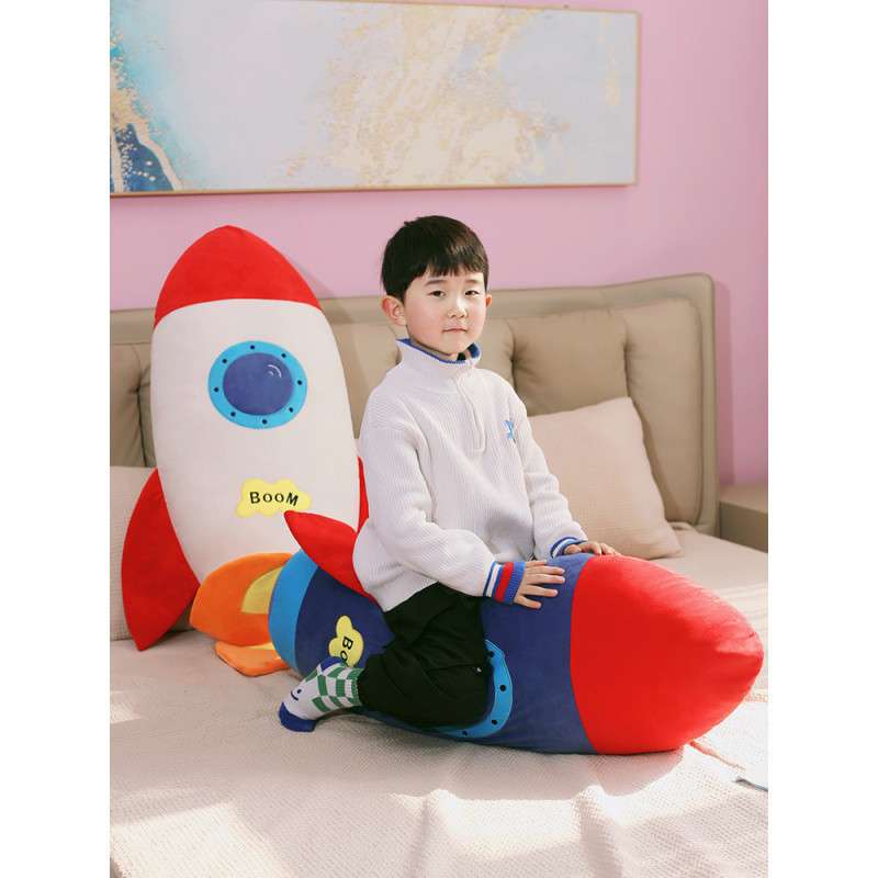 宇宙ロケット型抱き枕
